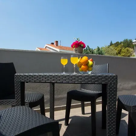 Marijeta Apartment *