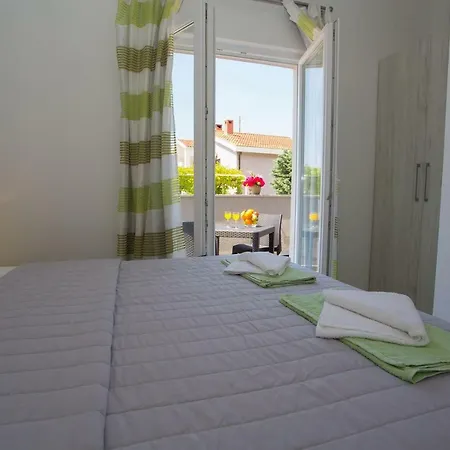 Marijeta Apartamento Krvavica