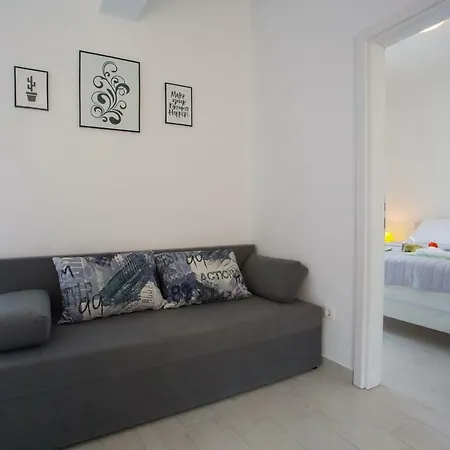 Marijeta Apartamento Krvavica