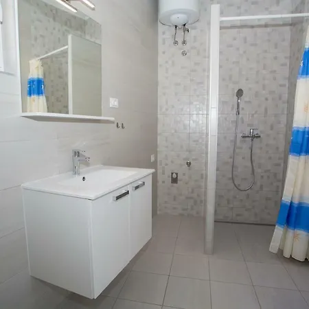 Apartment Marijeta Krvavica